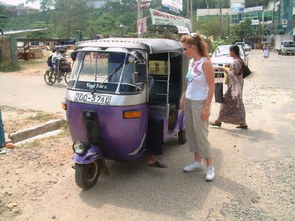 Tuc Tuc mit nettem Fahrer.jpg